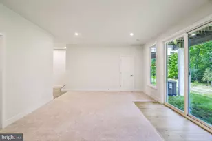 42227 Picasso Sq, Ashburn, VA 20148 - Photo 47