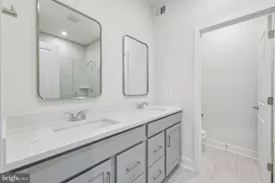42227 Picasso Sq, Ashburn, VA 20148 - Photo 39