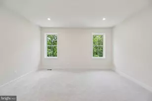 42227 Picasso Sq, Ashburn, VA 20148 - Photo 35