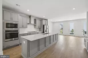 42227 Picasso Sq, Ashburn, VA 20148 - Photo 3
