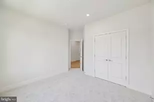 42227 Picasso Sq, Ashburn, VA 20148 - Photo 25