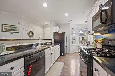 25320 Lake Mist Square #201, Chantilly, VA 20152 - Photo 7