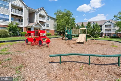 25320 Lake Mist Square #201, Chantilly, VA 20152 - Photo 29
