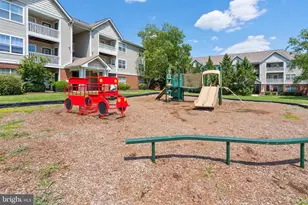 25320 Lake Mist Square, Chantilly, VA 20152 - Photo 29