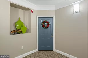 24637 Woolly Mammoth Terrace, Aldie, VA 20105 - Photo 5