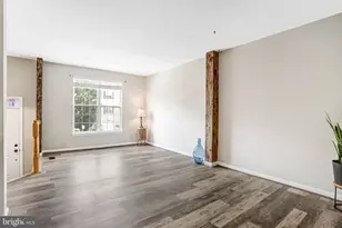 122 Goldsworth Terrace SW, Leesburg, VA 20175 - Photo 5