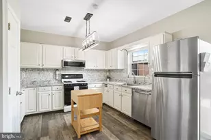 122 Goldsworth Terrace SW, Leesburg, VA 20175 - Photo 7