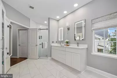 42719 Explorer Drive, Brambleton, VA 20148 - Photo 33
