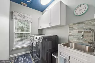 42719 Explorer Dr, Brambleton, VA 20148 - Photo 29