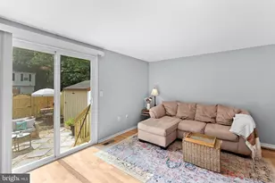 13 Fairmont Pl, Sterling, VA 20165 - Photo 7