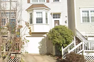 219 Frazer Dr, Purcellville, VA 20132 - Photo 1