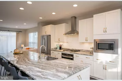 42365 Zebulon Square, Brambleton, VA 20148 - Photo 19
