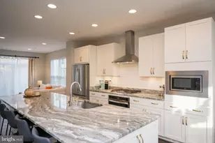 42365 Zebulon Sq, Brambleton, VA 20148 - Photo 19