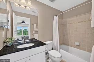 20882 McIntosh Pl, Leesburg, VA 20175 - Photo 23