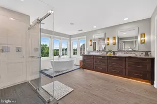 20882 McIntosh Pl, Leesburg, VA 20175 - Photo 9