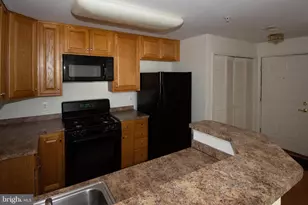 21197 McFadden Square, Sterling, VA 20165 - Photo 3