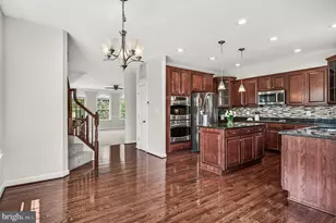 25220 Prairie Fire Square, Aldie, VA 20105 - Photo 17