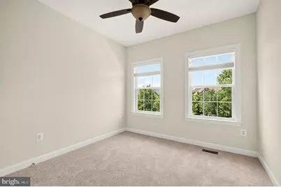 25220 Prairie Fire Square, Aldie, VA 20105 - Photo 37