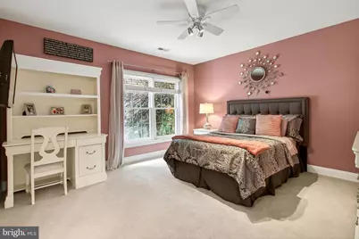 11329 Stonehouse Place, Sterling, VA 20165 - Photo 55