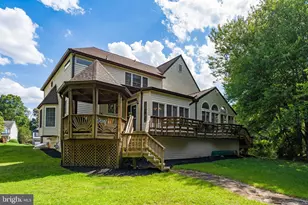 14 Stafford Ct, Sterling, VA 20165 - Photo 37