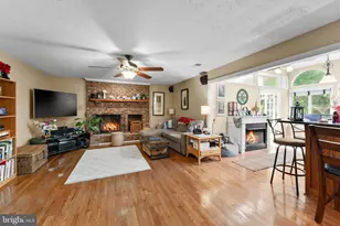 14 Stafford Ct, Sterling, VA 20165 - Photo 15