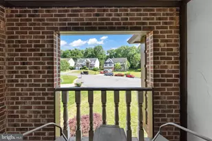 14 Stafford Ct, Sterling, VA 20165 - Photo 23