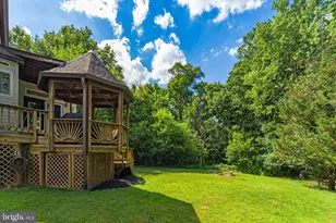 14 Stafford Ct, Sterling, VA 20165 - Photo 35