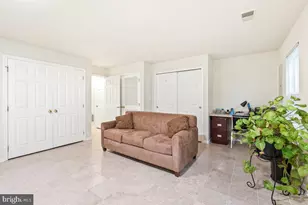 43533 Laidlow St, Chantilly, VA 20152 - Photo 3