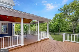 35054 McKnight Ct, Round Hill, VA 20141 - Photo 49