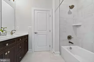 19405 Tuscarora Xing Dr, Leesburg, VA 20175 - Photo 33