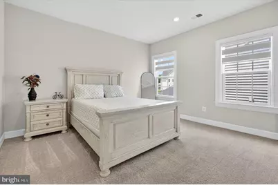 19405 Tuscarora Crossing Drive, Leesburg, VA 20175 - Photo 29
