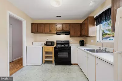 813 N Argonne Avenue, Sterling, VA 20164 - Photo 7