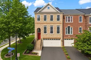 25519 Oak Medley Terrace, Aldie, VA 20105 - Photo 1