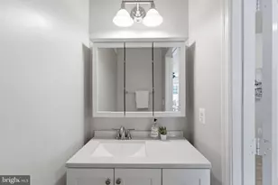 22661 Settlers Trail Terrace, Brambleton, VA 20148 - Photo 9