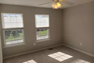 345 Silver Ridge Dr, Sterling, VA 20164 - Photo 19