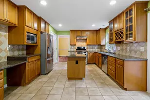 20941 Lohengrin Ct, Ashburn, VA 20147 - Photo 17