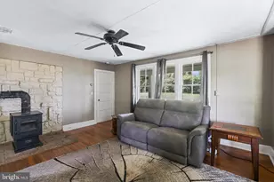 18373 Lickey Mill Rd, Purcellville, VA 20132 - Photo 9
