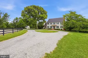 34294 Bridgestone Ln, Bluemont, VA 20135 - Photo 1