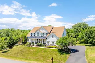 38770 Dutchmans Knoll Dr, Lovettsville, VA 20180 - Photo 3