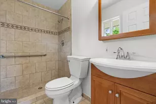 1503 N Amelia St, Sterling, VA 20164 - Photo 31