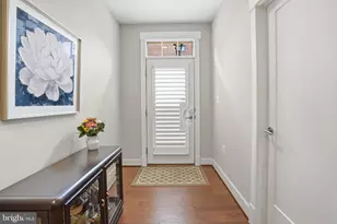 232 Bluemont Branch Terrace SE, Leesburg, VA 20175 - Photo 5