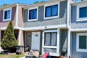 30 Sugarland Square Ct, Sterling, VA 20164 - Photo 1