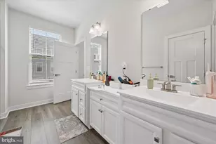 42587 Pitlochry Ter, Sterling, VA 20166 - Photo 37
