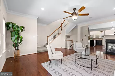 25741 Clairmont Manor Square, Aldie, VA 20105 - Photo 3