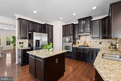 25741 Clairmont Manor Square, Aldie, VA 20105 - Photo 7