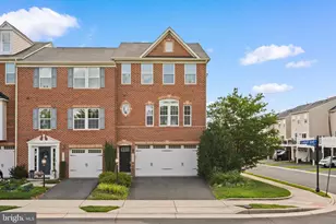 25741 Clairmont Manor Square, Aldie, VA 20105 - Photo 1