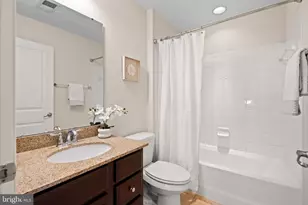 25741 Clairmont Manor Square, Aldie, VA 20105 - Photo 31