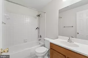 42650 Harris St, Chantilly, VA 20152 - Photo 45
