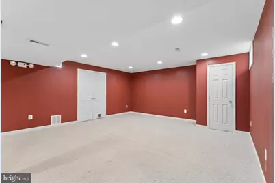 42650 Harris Street, Chantilly, VA 20152 - Photo 41