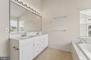 42650 Harris St, Chantilly, VA 20152 - Photo 31
